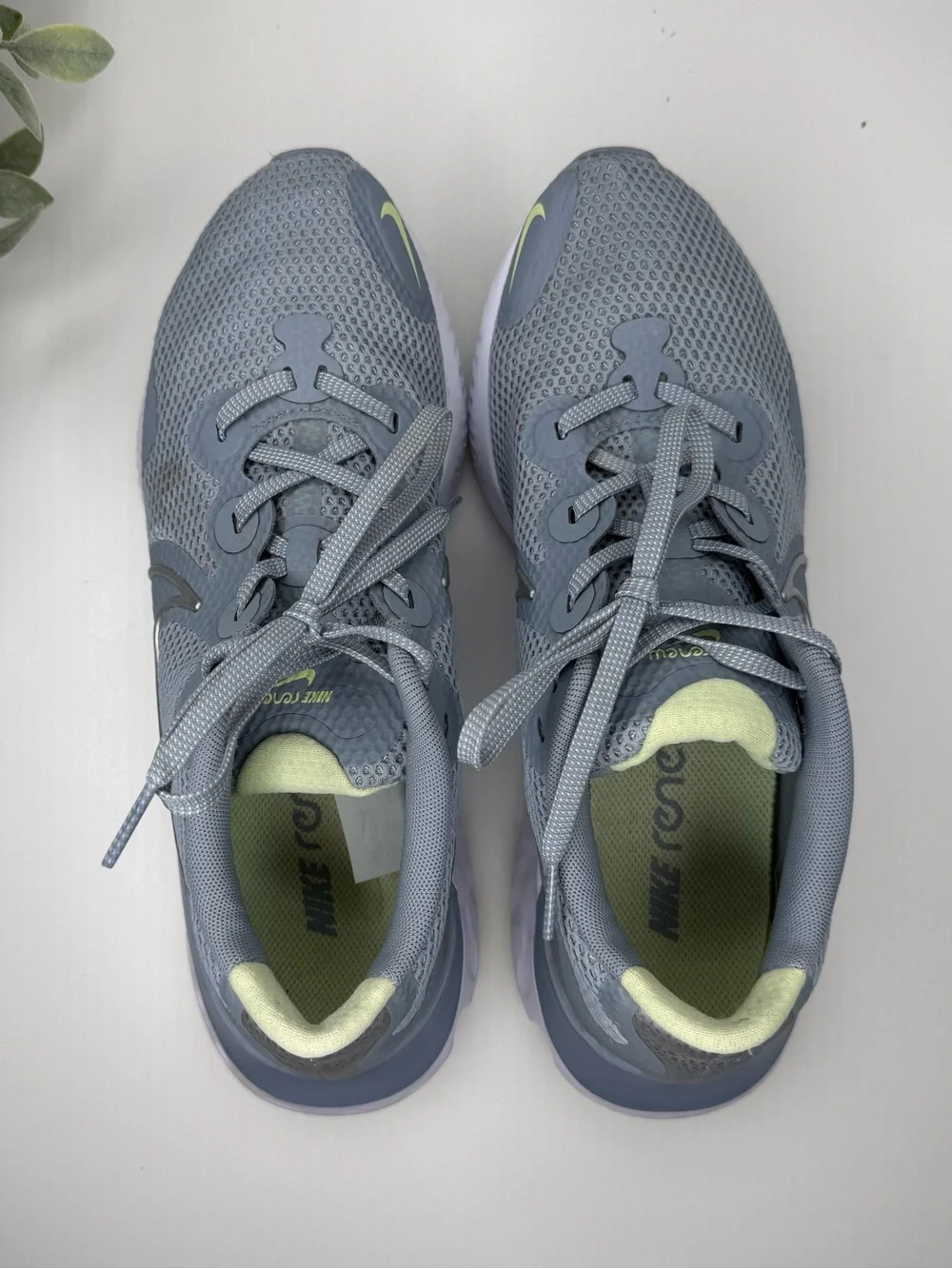 Nike Womens Renew Run Womens Casual Running Shoe in Obsidian Mist Size 10